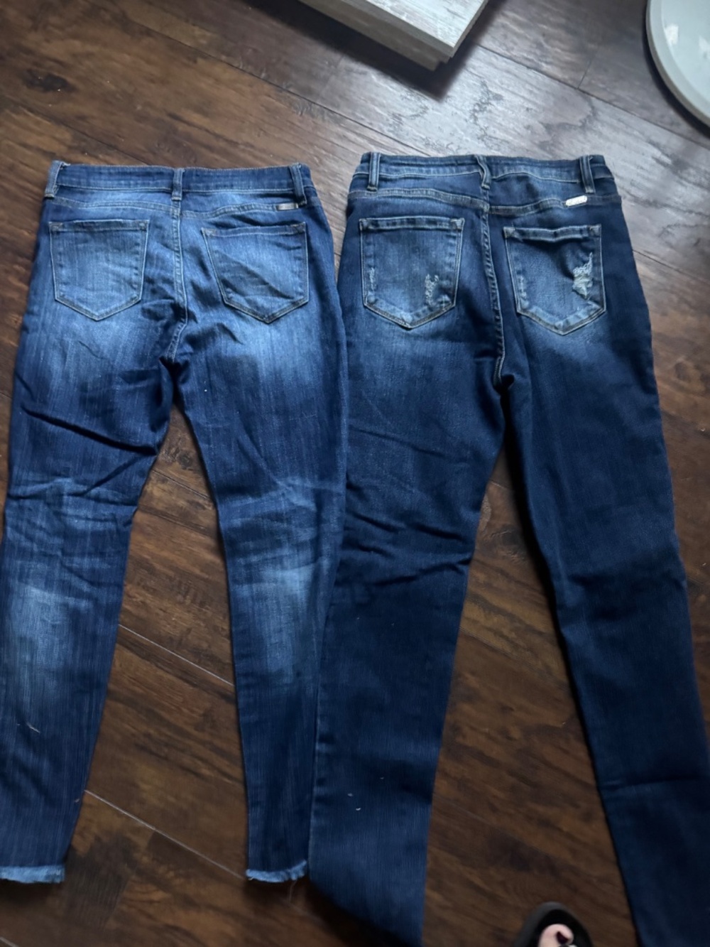 Jeans - Picture 2 of 4